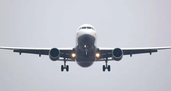 Hur snabbt flyger ett flygplan?